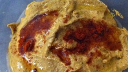 Recepta de cuina de Crema de pebrots amb nous - muhammara